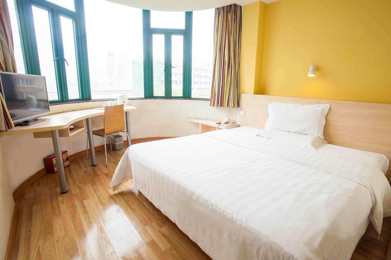 7Days Inn Lingshui Beidou Road Bilik gambar